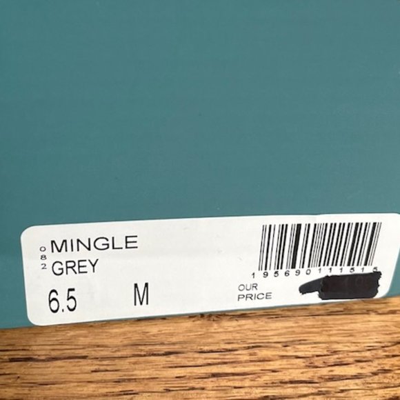 CLIFFS BY WHITE MOUNTAIN: WOMENS GREY 'MINGLE' FASHION MOTO BOOTS-SIZE 6.5 NEW!! - Picture 2 of 4